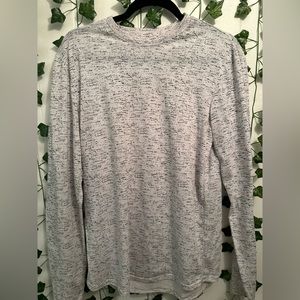 Rue 21 Carbon White and Black Long Sleeve